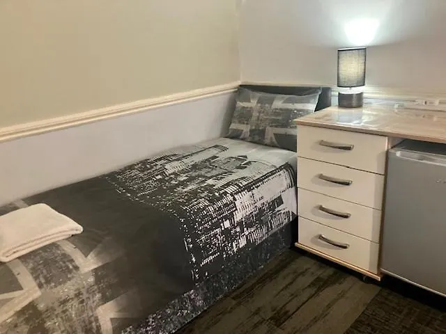 Private Stay @ London-Stratford. United Kingdom